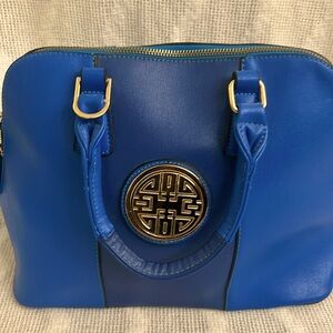 Blue two tone handbag.